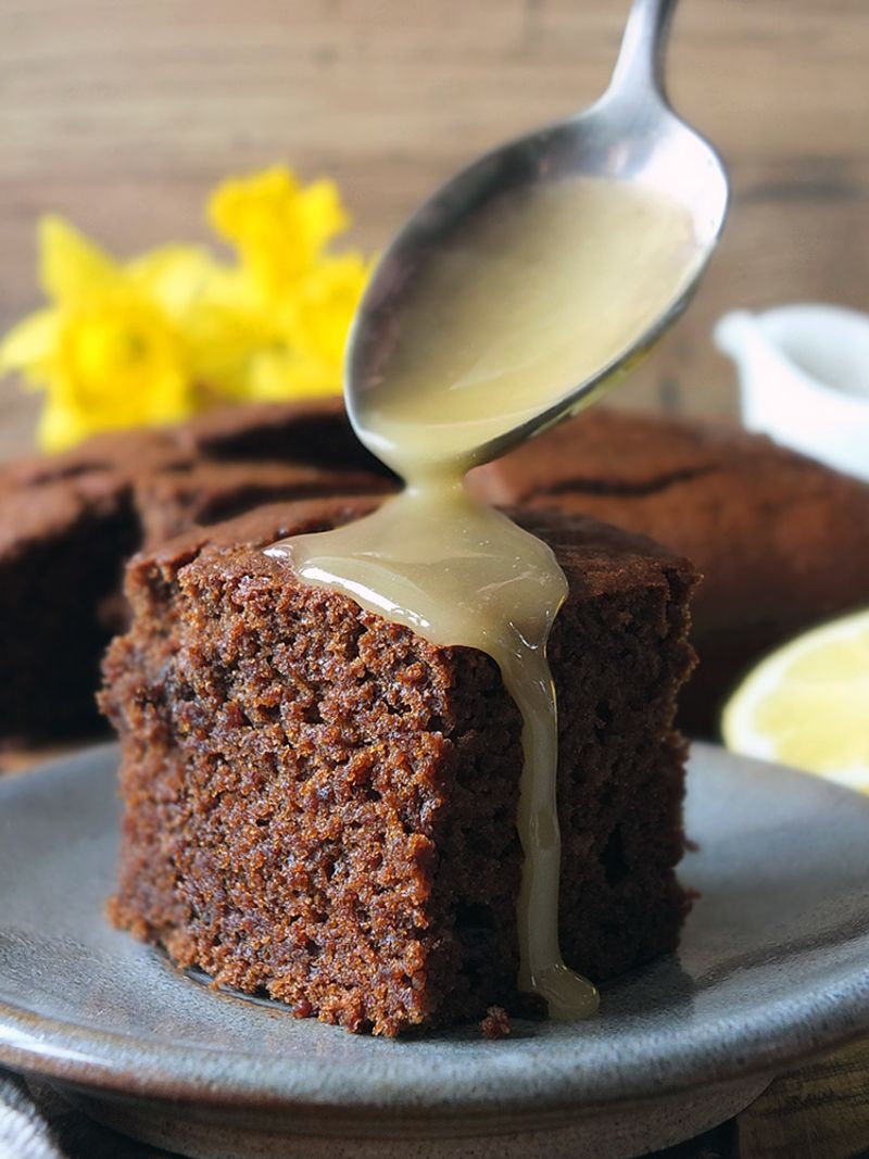 Gingerbread Cake With Lemon Sauce