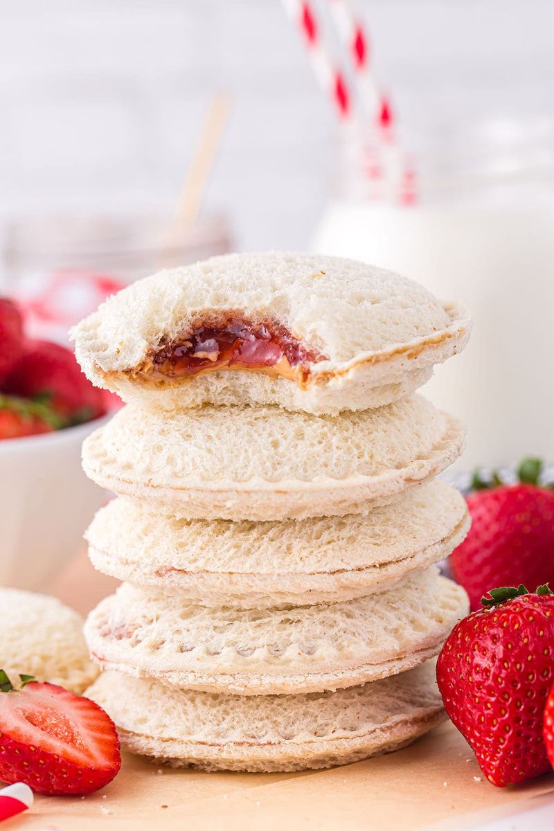 Crustless Sandwich Pockets