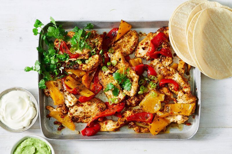 Chicken Fajita Traybake
