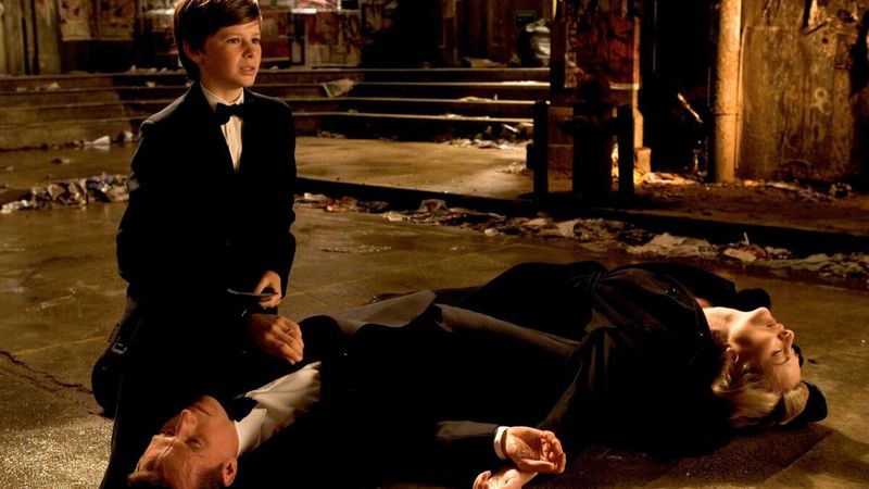 Thomas and Martha Wayne: Batman's First Wound