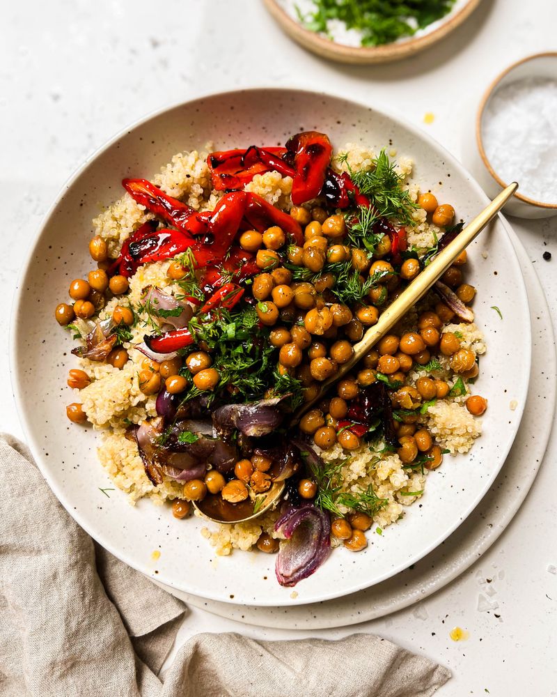 Mediterranean Chickpea and Roasted Pepper Bowl