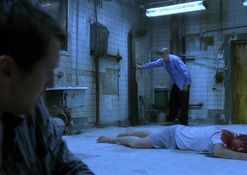 Saw (2004): The Answer Was on the Floor