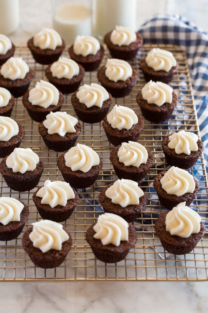 Brownie Bites with Toppings