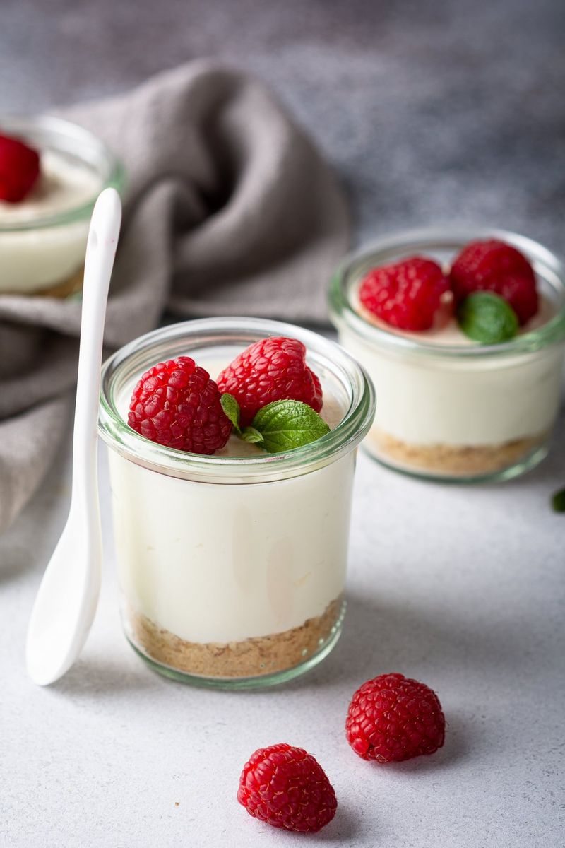 Mini Cheesecake Cups