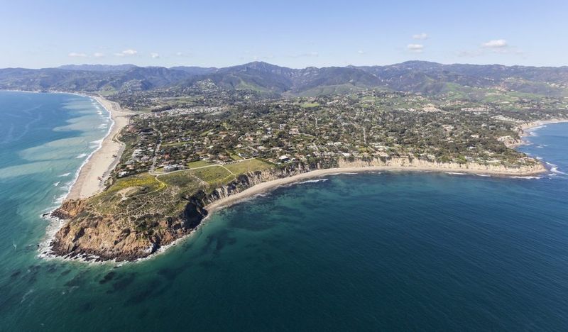 Malibu: Ocean Escapes and Mountain Trails