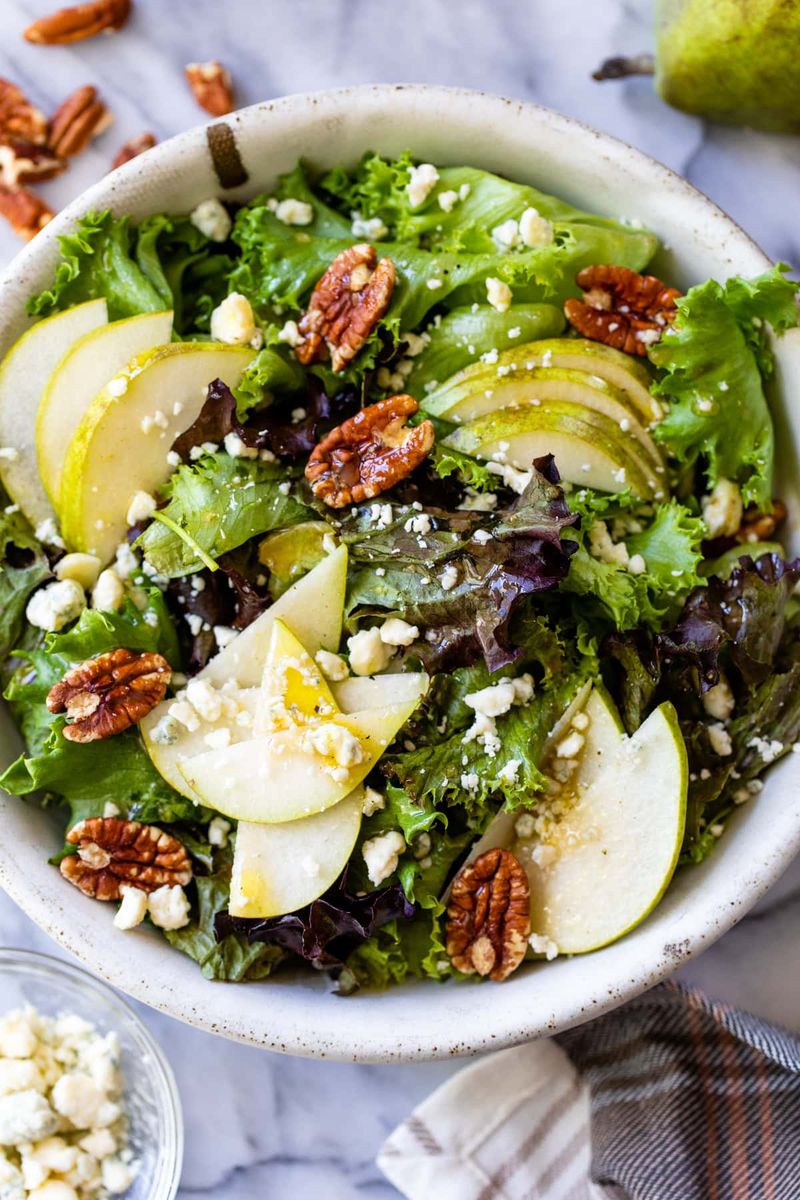 Harvest Salad with Pears