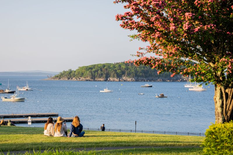 Bar Harbor, Maine: A Village Beside Acadia
