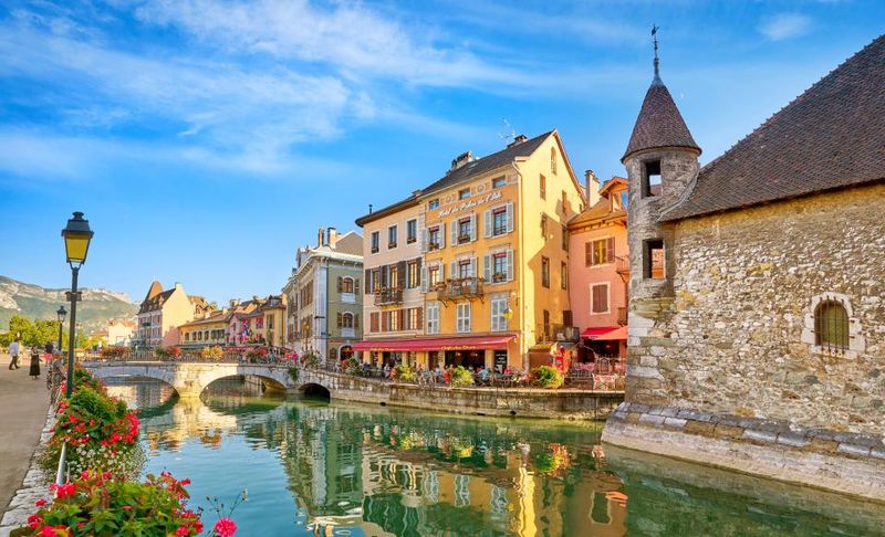 Annecy, France: Canals Meet the Mountains