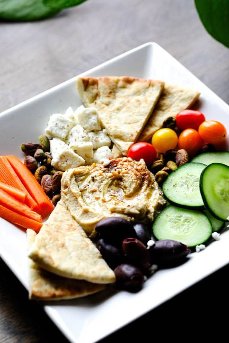 Hummus Veggie Plate