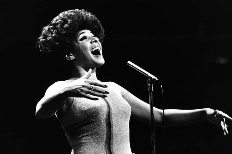 Goldfinger: Shirley Bassey Sets the Standard