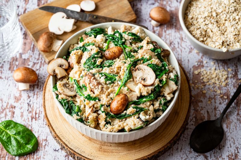 Savoury Oatmeal with Mushrooms