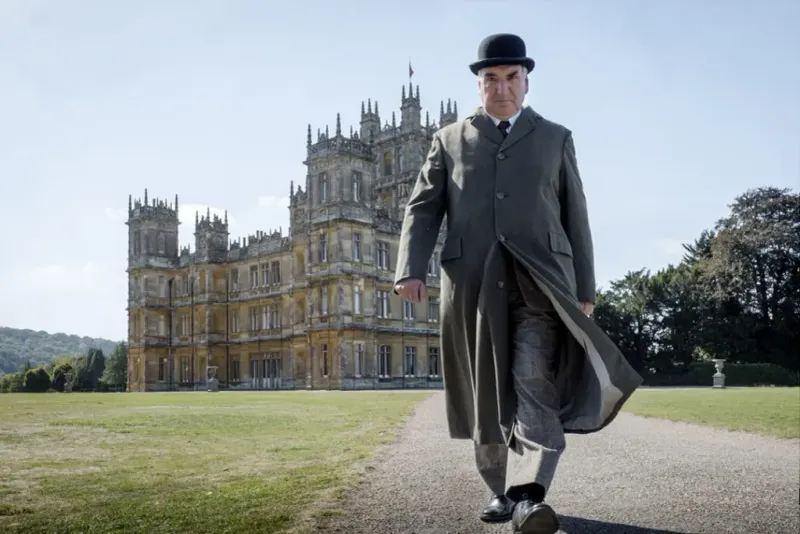 Downton Abbey (2019): A Royal Reason to Return