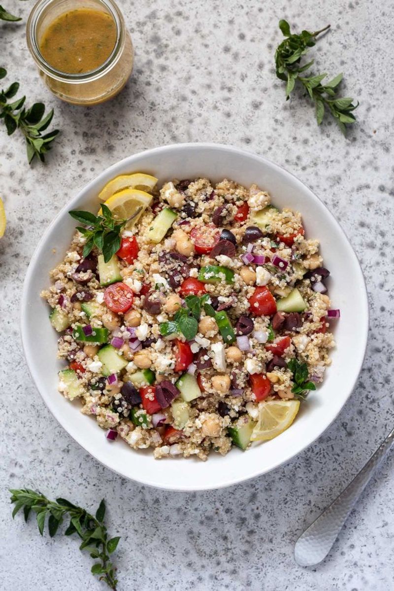 Mediterranean Quinoa Bowl