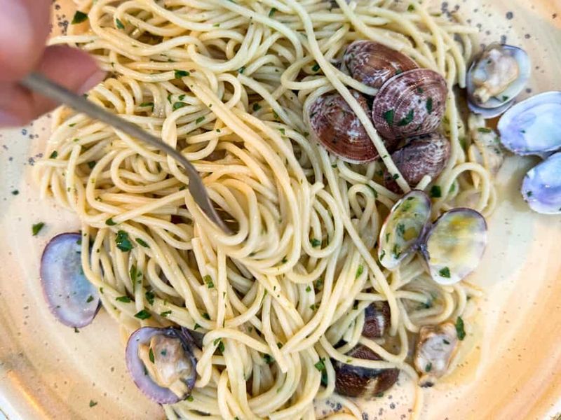 Spaghetti and Long Pasta