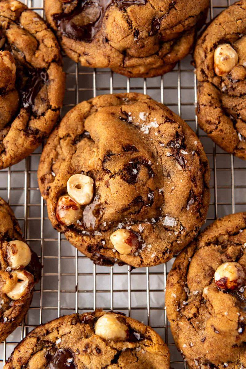 Brown Butter Hazelnut Cookies