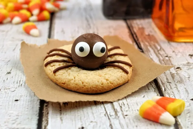 Glittery Spider Biscuits