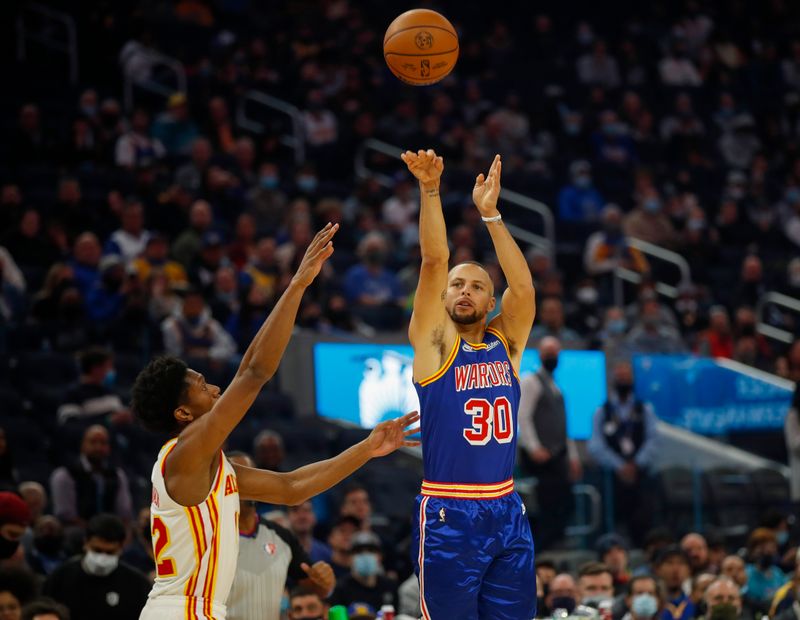 Stephen Curry: Changing the Game From Far Away