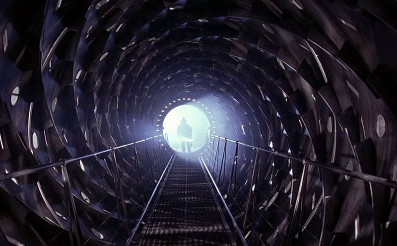 Event Horizon (1997): Terror Beyond the Stars