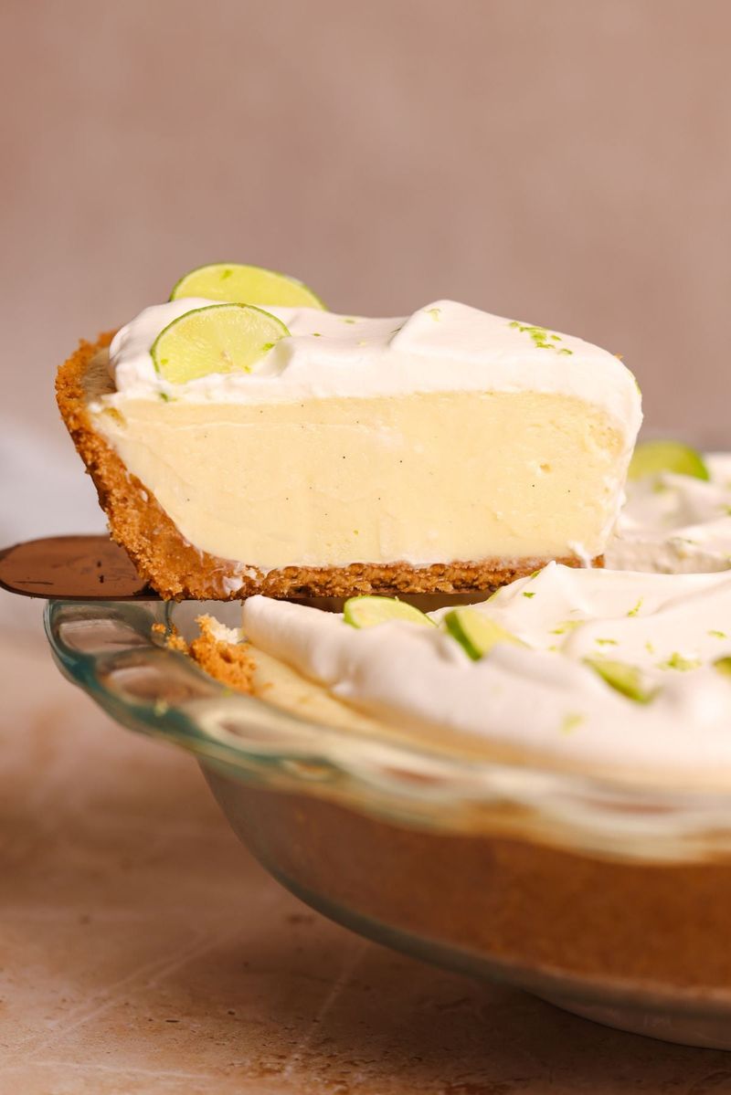 Key Lime Pie With A Clean Cut