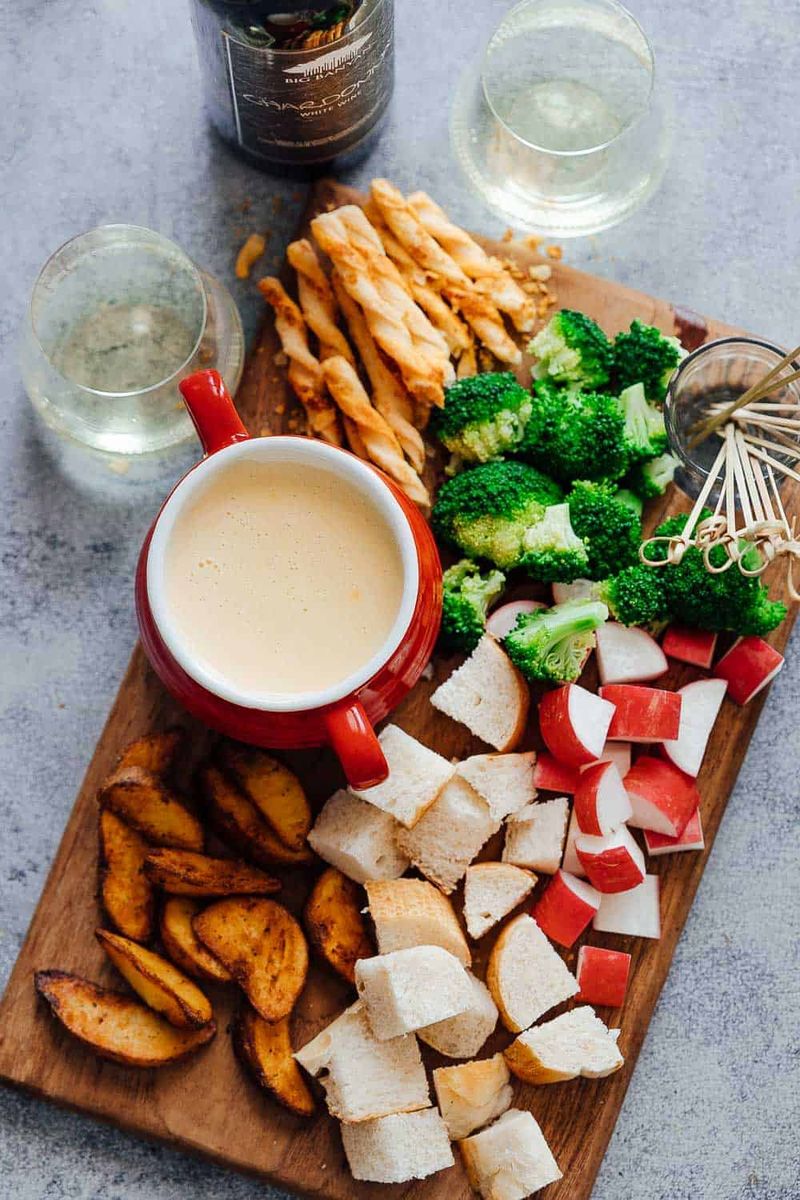 Cheesy Fondue