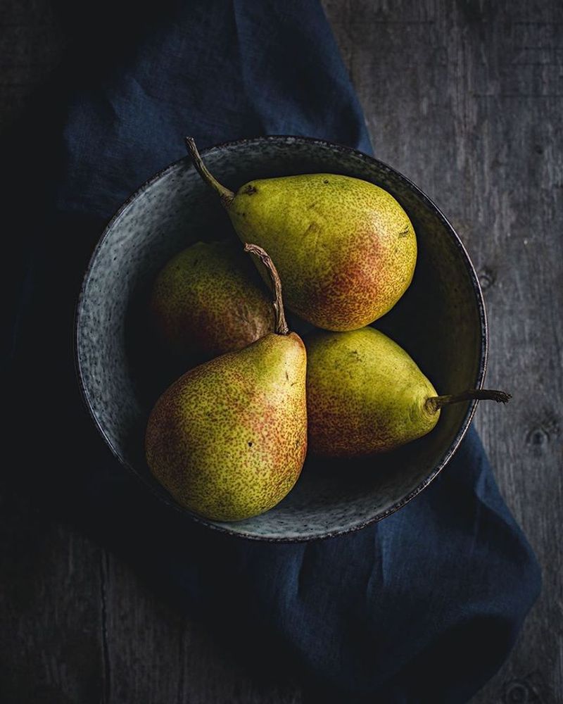 Juicy Pears