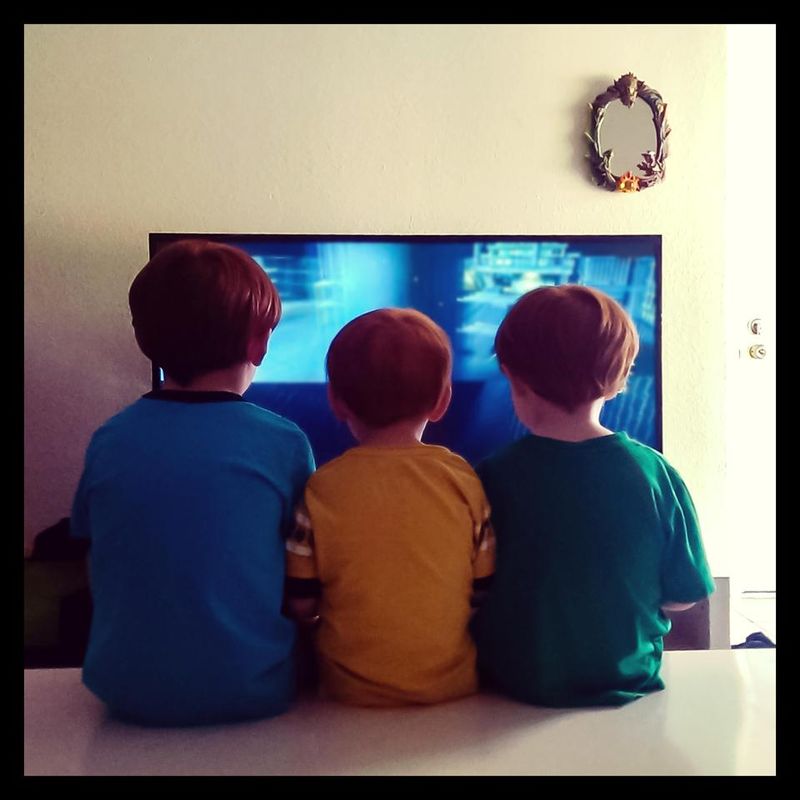 Sitting Near the TV Will Make You Blind