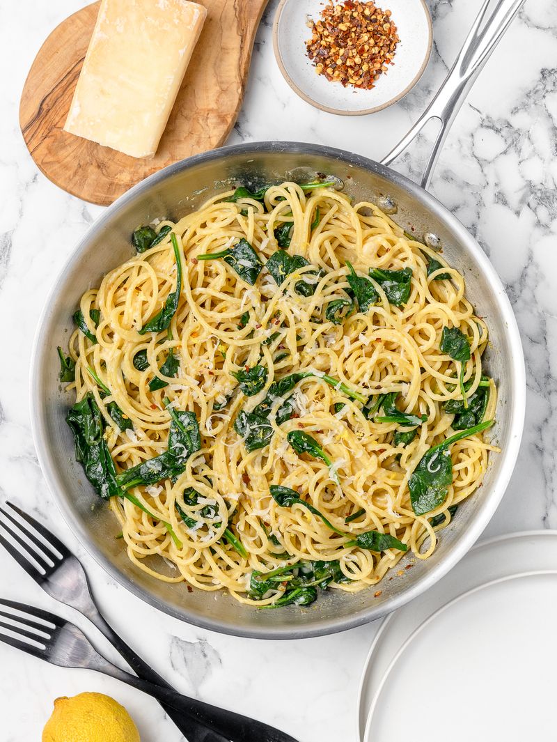 Lemony Spinach Noodle Toss
