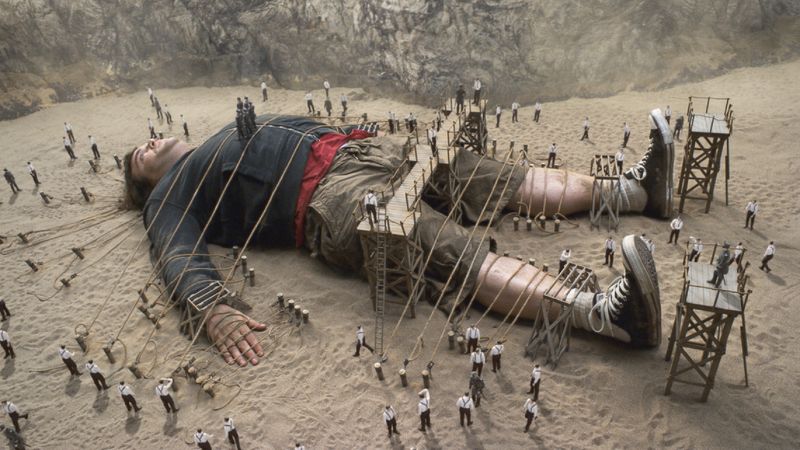 Gulliver's Travels: Big Jokes Replace Sharp Satire