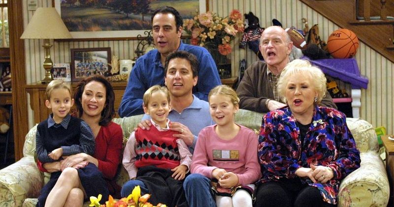 Everybody Loves Raymond: Family Visits Without Warning