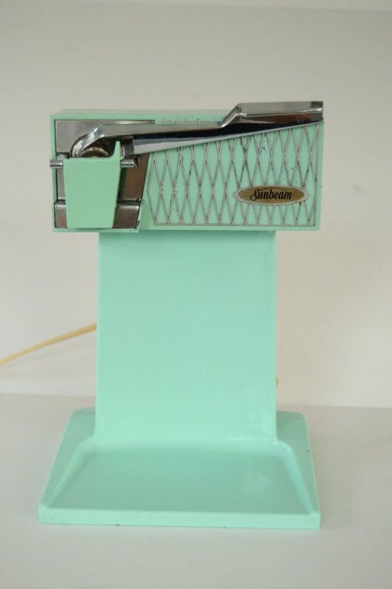 Electric Can Opener (1950s)