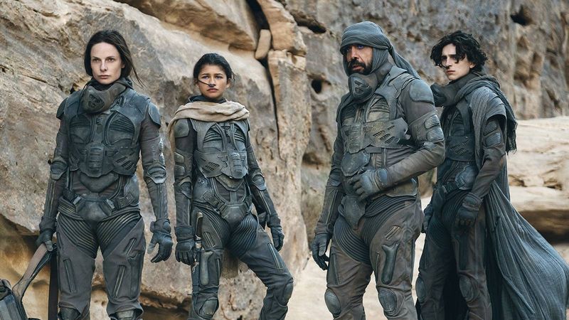 Dune (2021): A Vast World With an Unfinished Journey