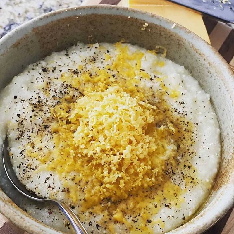Cornmeal Grits and Hominy