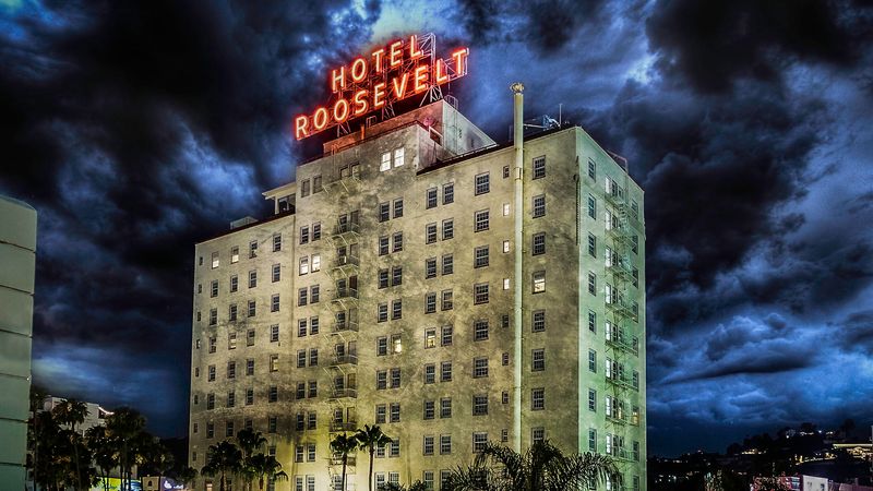 Hollywood Roosevelt: Glamour With Ghost Stories